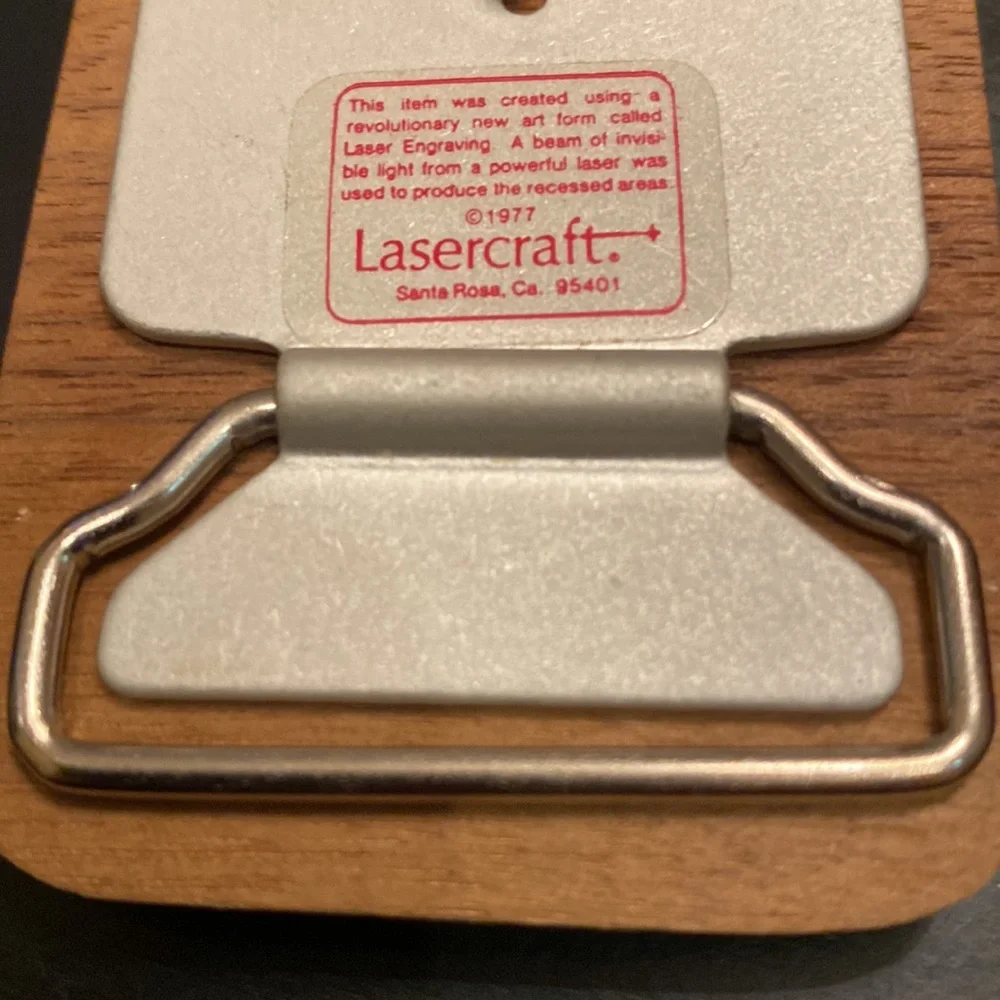 VTG 1977 Lasercraft wooden buck chunky deer belt buckle hunting